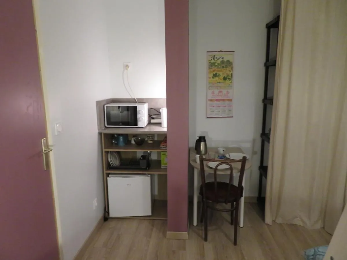 Séjour chez l'habitant Les Chambres Studios de Pleslin-Foucher France