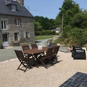 Entre Vallee De La Rance Et Cote D'emeraude Pleslin-Trigavou